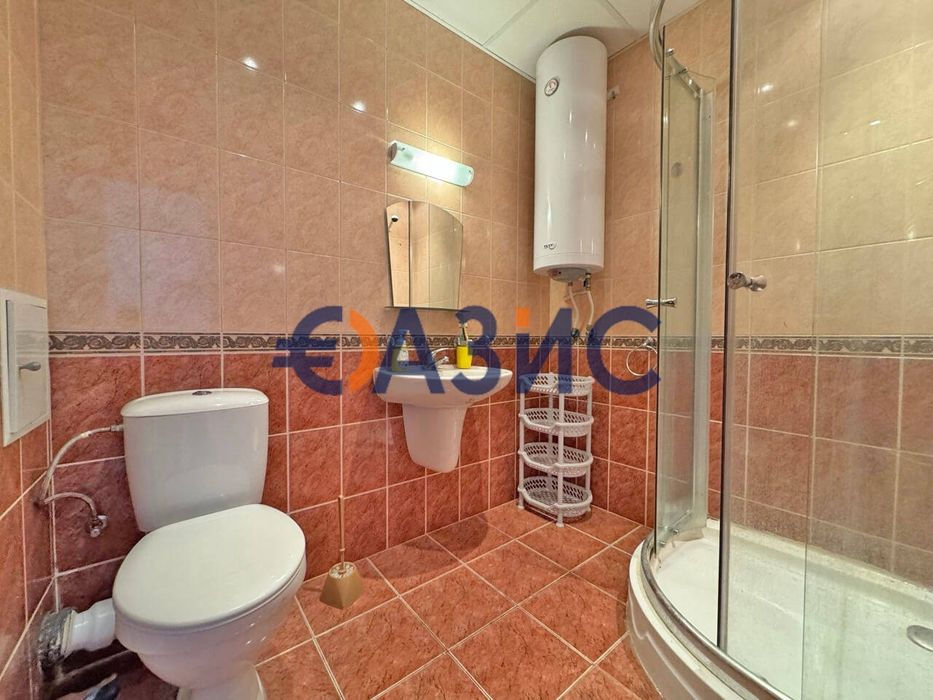 Продава се Тристаен апартамент в к.к. Слънчев бряг - 96 кв.м за 1011 €/кв.м - Снимка #10