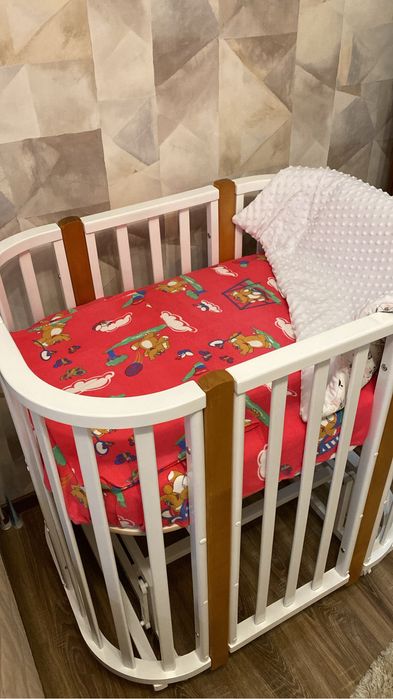 Детская кроватка-трансформер