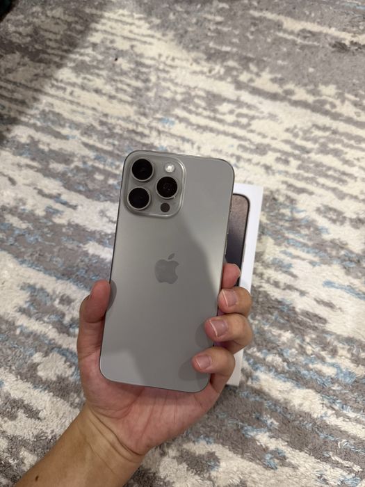 Продам iphone 15 promax 256gb