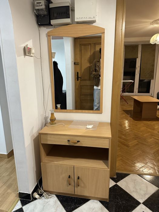 Vand mobilier living, hol, dormitor