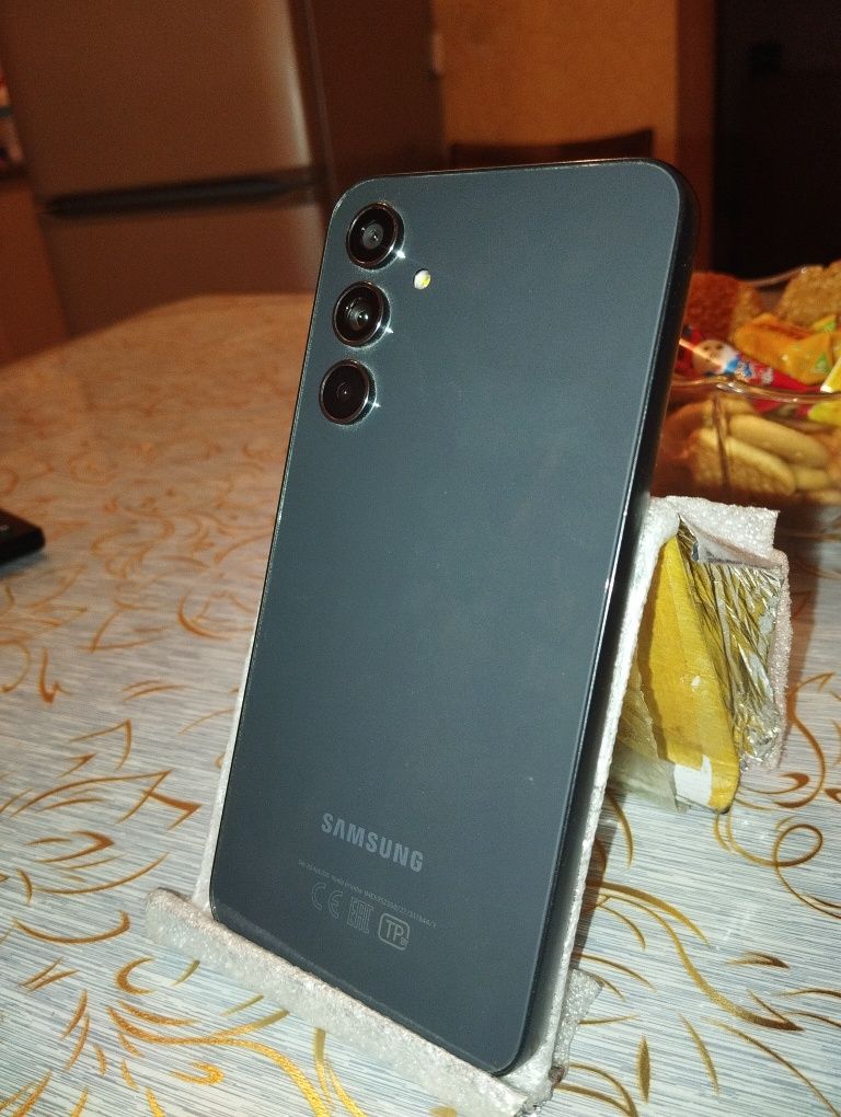 Samsung A54  5g идеальном сост