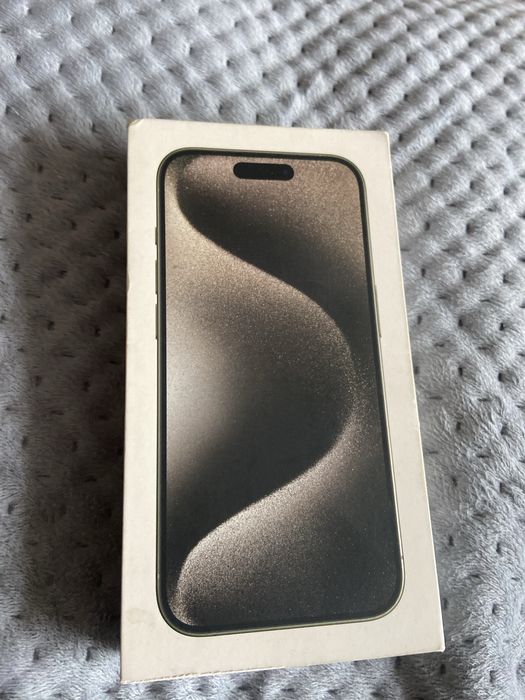 Продам доки от айфон 15про Титан 128гб