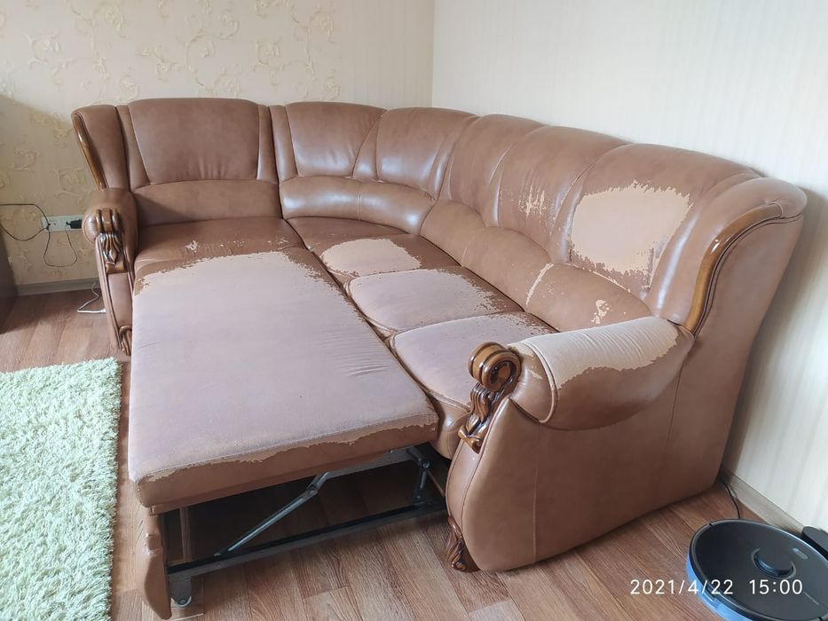 Диван и кресло + угловая секция