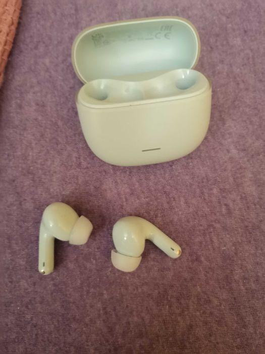 Безжични слушалки