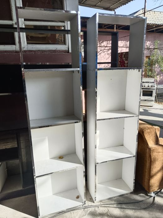 Мебел сотилади полка 180 га 50 2 та