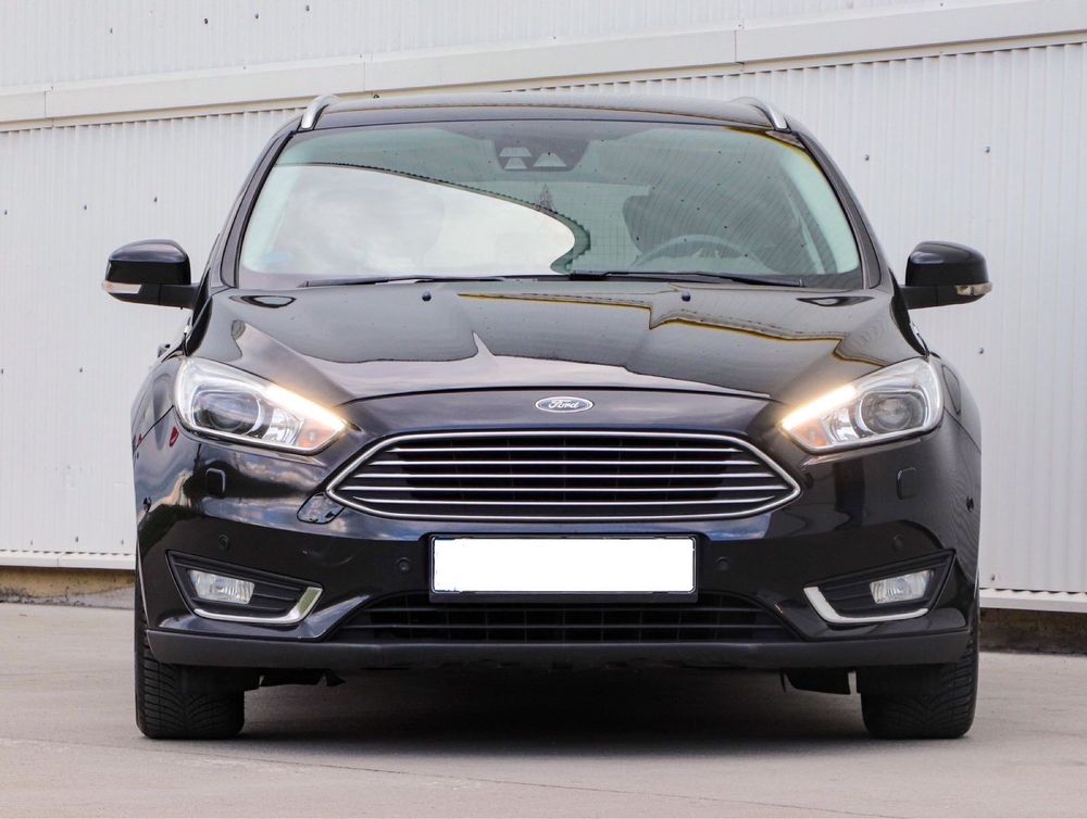 Ford Focus Titanium Euro 6 Navi Xenon 120 Cp