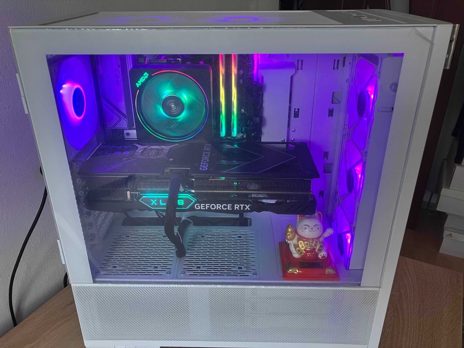 PC Gaming High‑End RTX 4070 Ti Ryzen 7 7700 32 GB DDR5 1 TB SSD Brasov