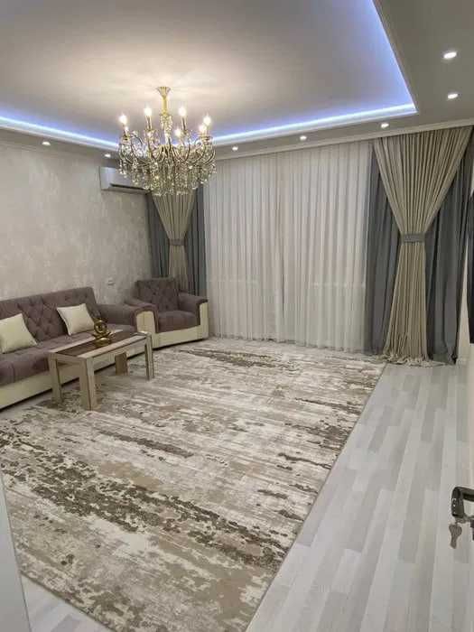СРОЧНО!Караташ продается 2х комн/2-этаж квартира.80м2 Спец.план