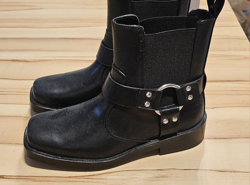 Кожени боти HM Нови