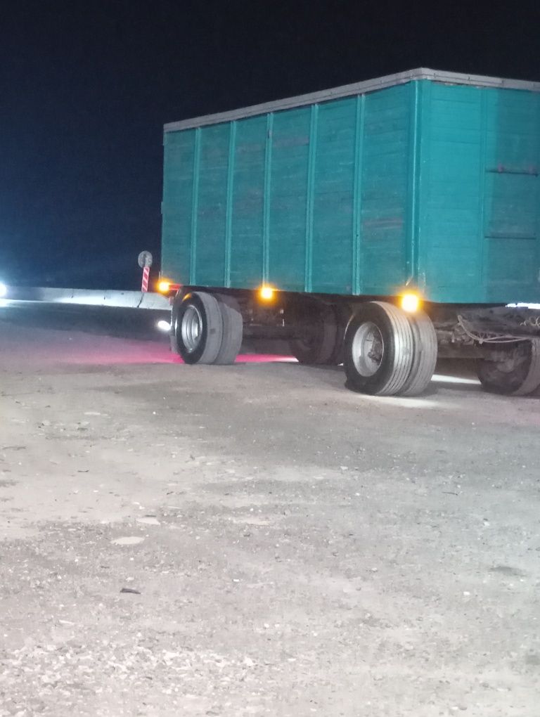 Kamaz prisep sotiladi