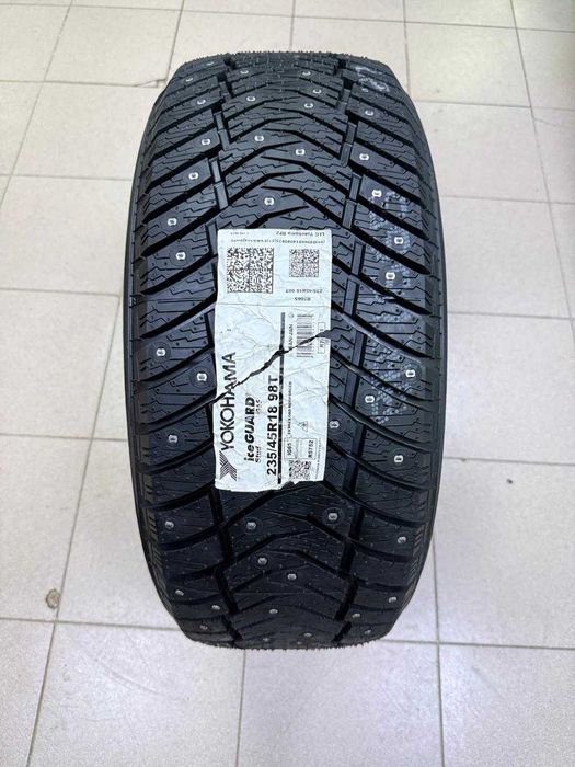 235 45 R18 зимние шины Yokohama IG65 новые 2025 год