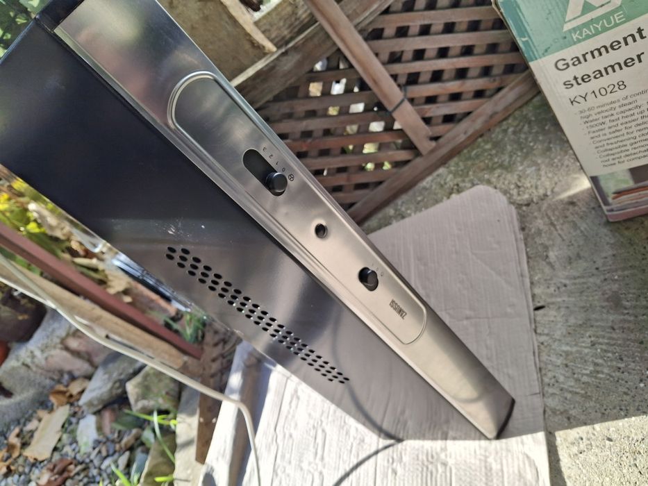 Hotă bucătărie zanussi