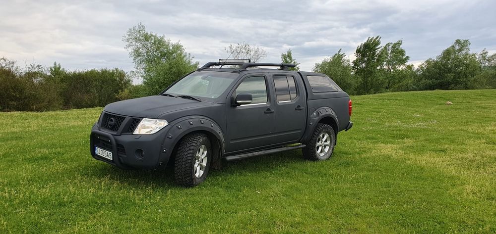 Vând sau schimb Nissan Navara D40