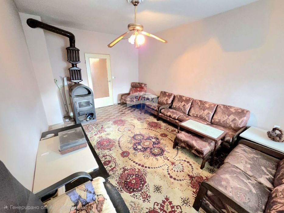 Продава се Тристаен апартамент в Варна, Владислав Варненчик - 91 кв.м за 785 €/кв.м - Снимка #1