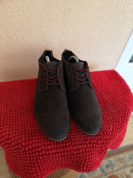 Ghete nr 44 Bugatti piele întoarsă