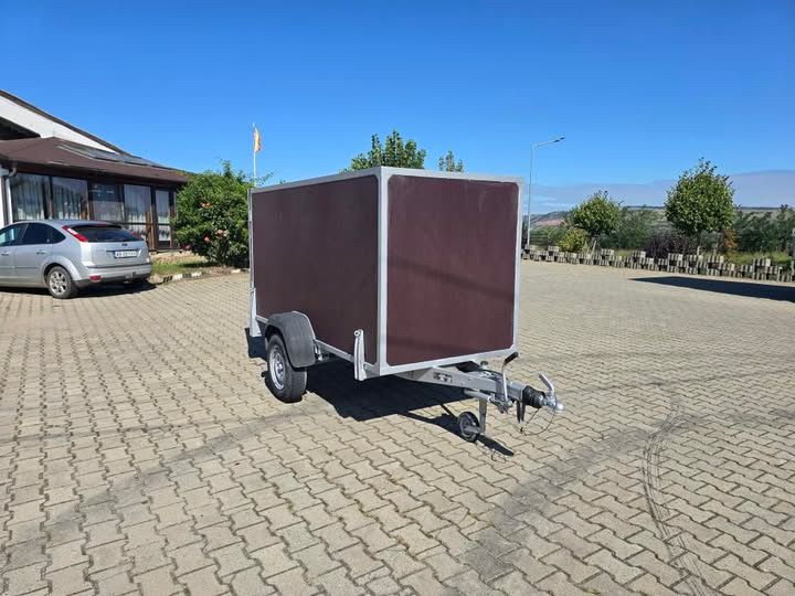 Remorca westfalia cub 750 cu sistem de franare cat B