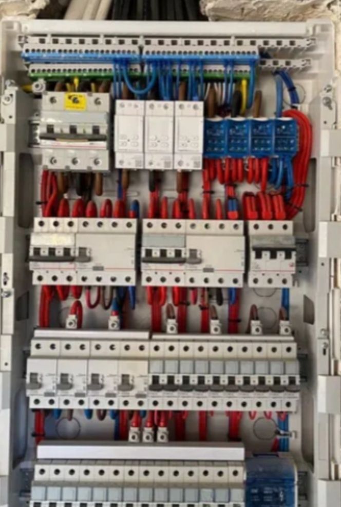 Elektirik . Santexnik.