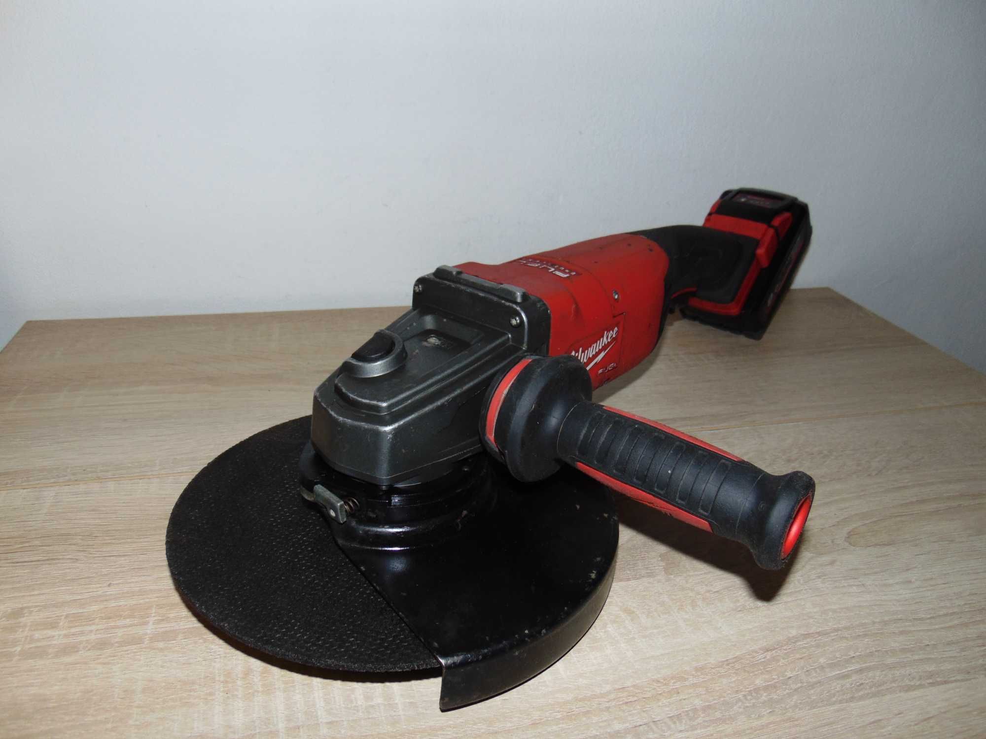 Milwaukee M18 FLAG230XPDB flex fuel brushless