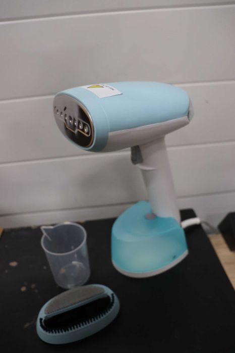 Garment Steamer вертикална ютия 1500W, 365 мл, 2 режима на пара