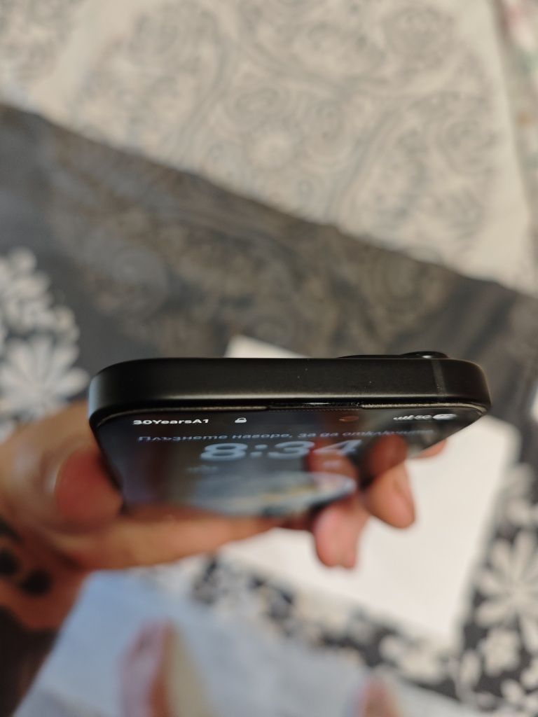 Продавам - iPhone 15 128GB