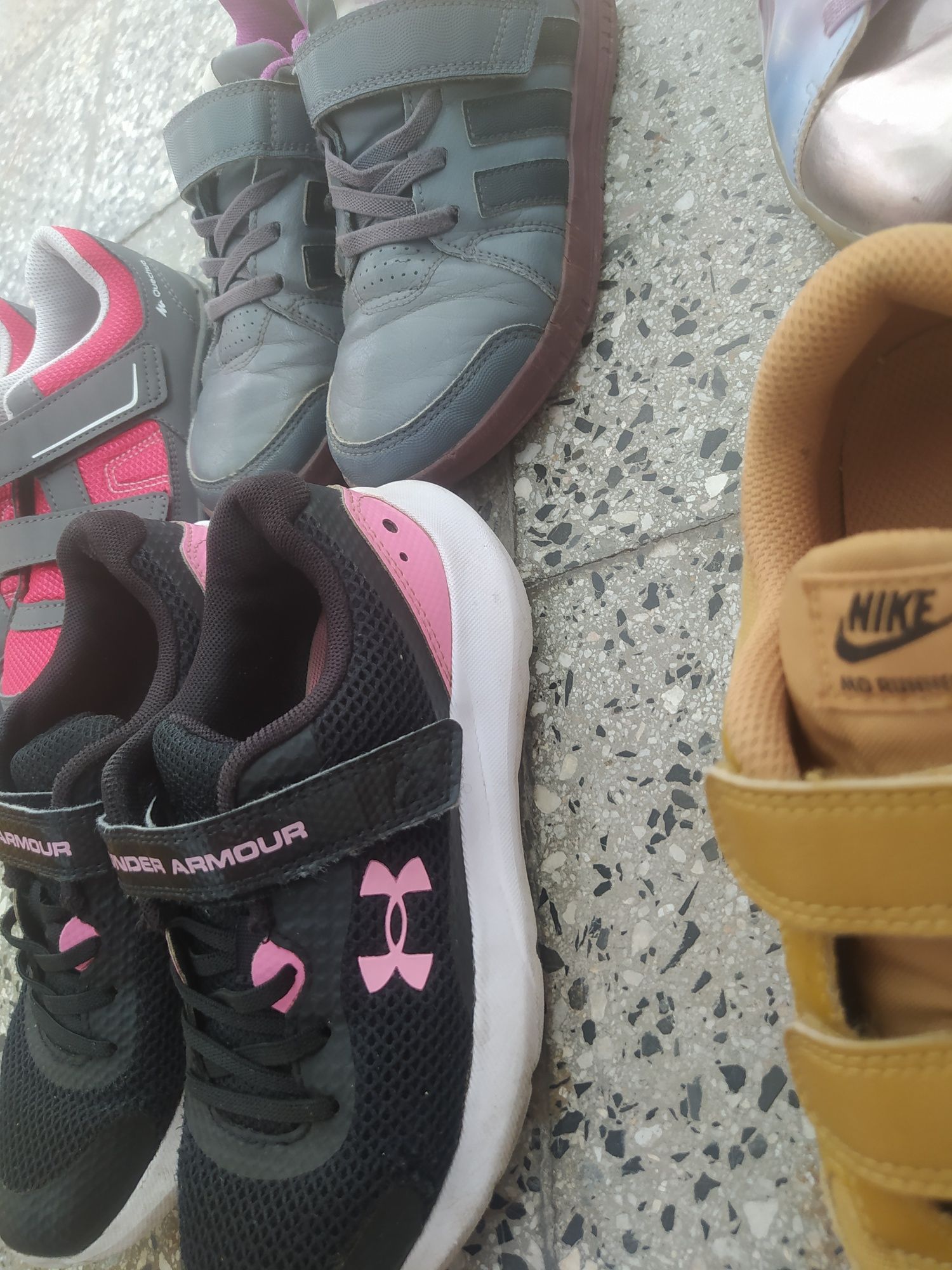 Маратонки Adidas ,Karrimor, Nike,Under Armour