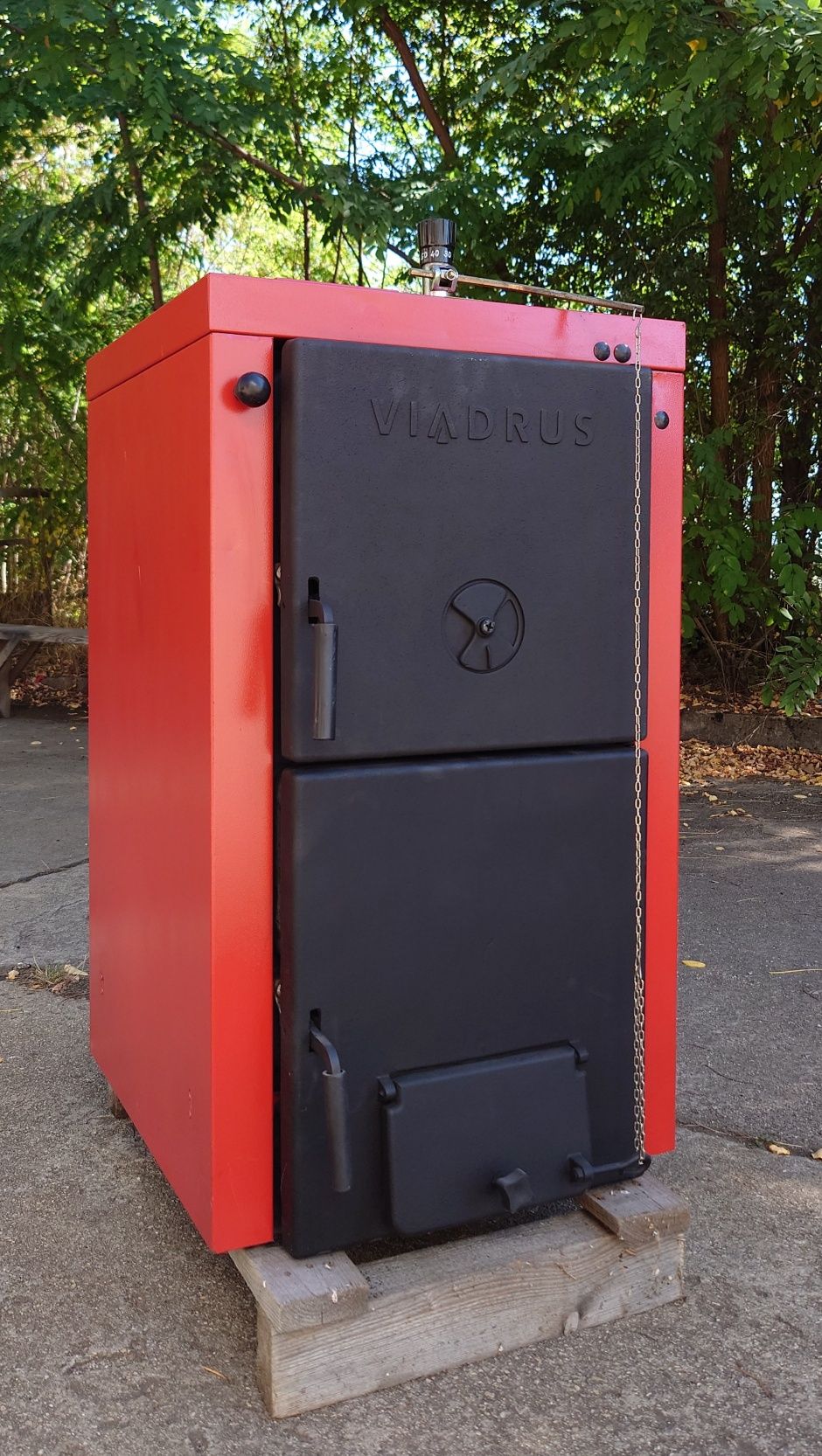 Чугунен котел на твърдо гориво Виадрус/Viadrus U22 4C, 23 KW