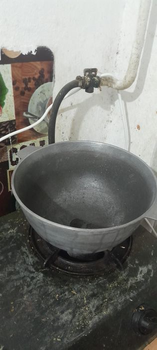 Продам казан без крышка