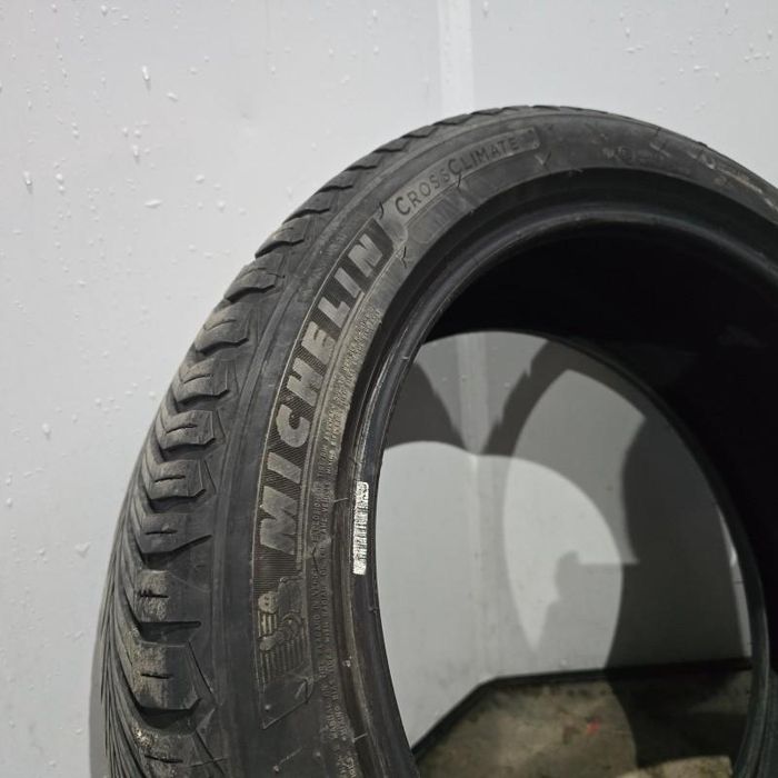 Anvelope all season 235/45/R18 DOT 2017