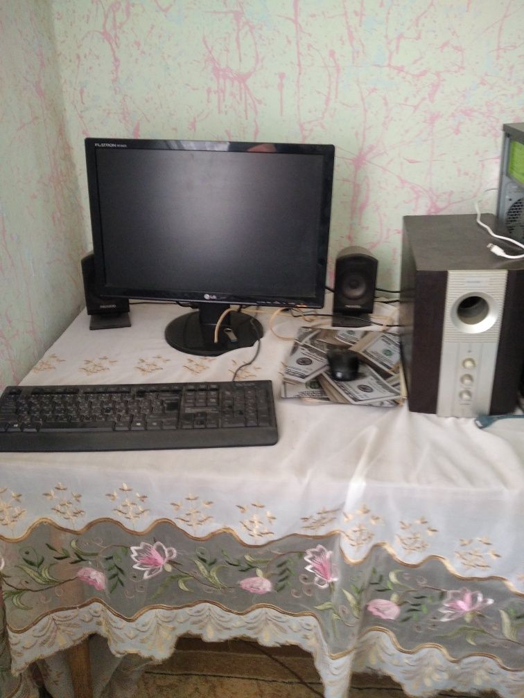 Продам компьютер