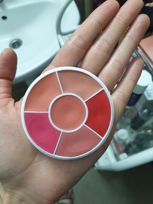 Paleta ruj blush cremos Ben Nye