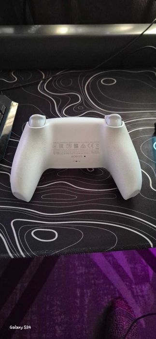 DualSense ps5 controller