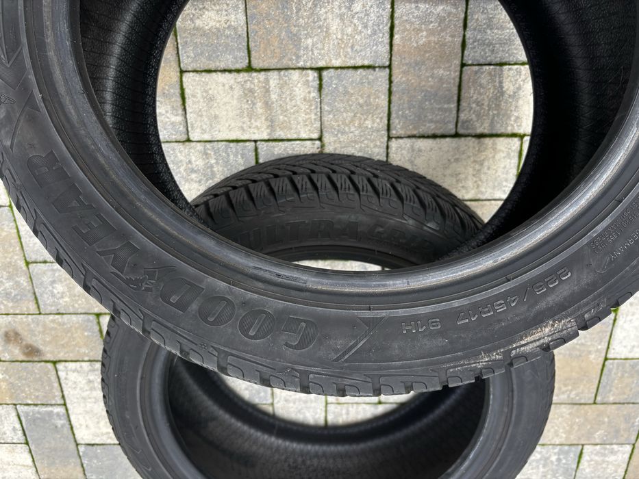 Anvelope 225 45 17 iarna Good Year