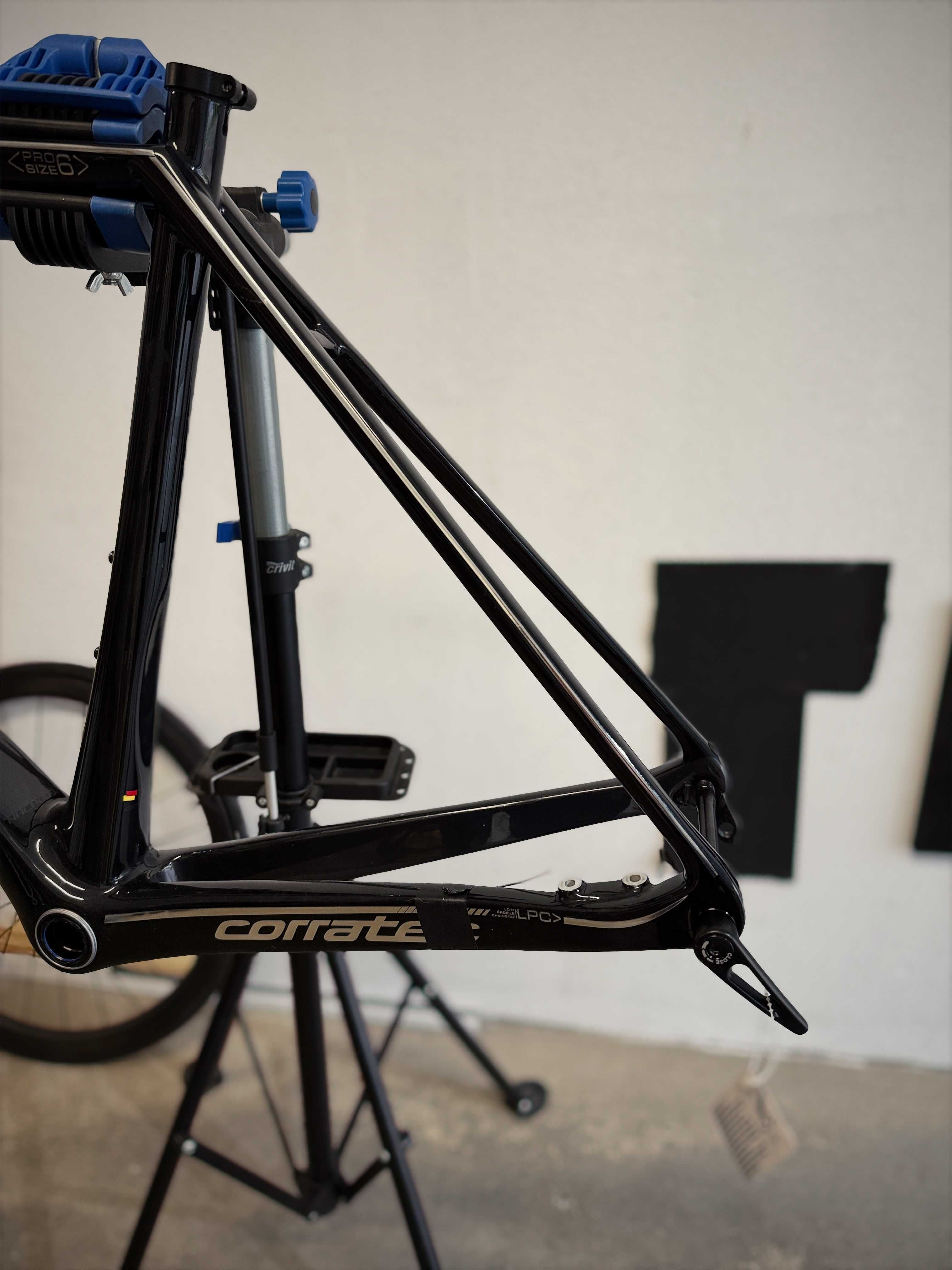 Продавам шосейна Рамка Corratec CCT EVO SLR Disc 51