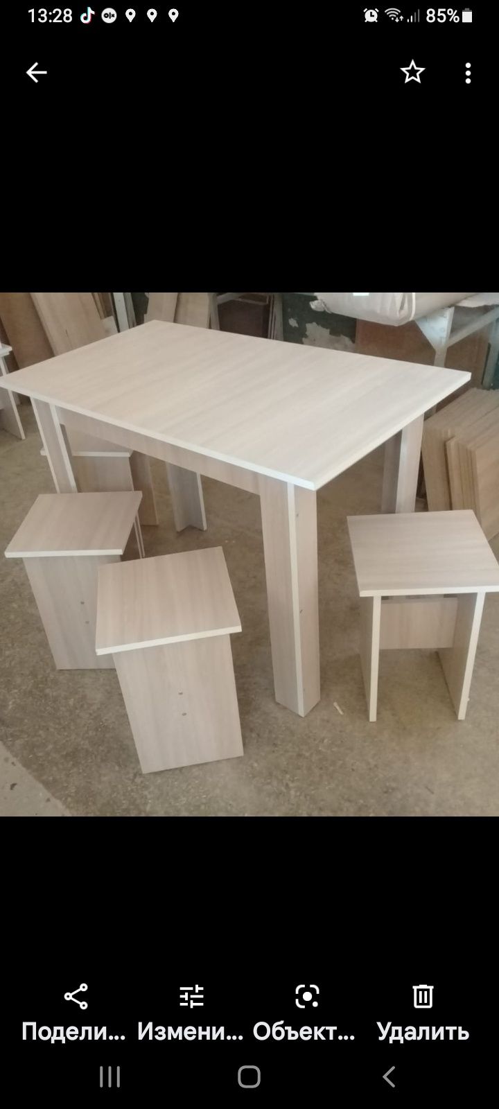 Новый стол и табуретки