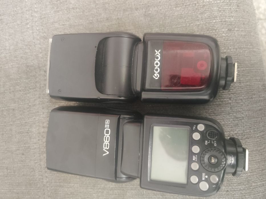 Blit flash Godox V860 II N