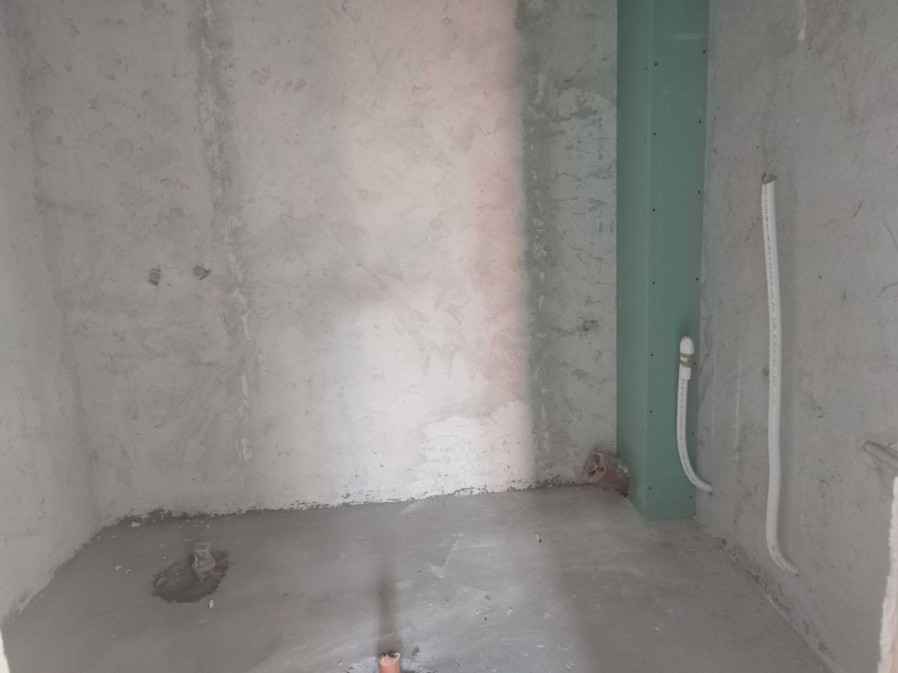 Продава се Тристаен апартамент в Търговище, Център - 133 кв.м за 989 €/кв.м - Снимка #12