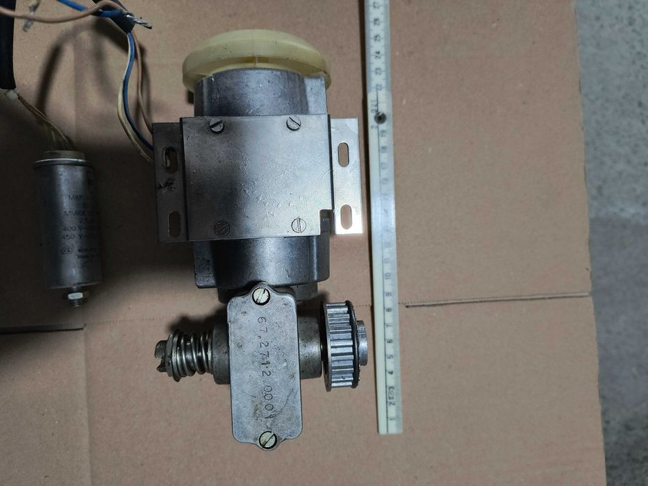 Diferite motoare 220V