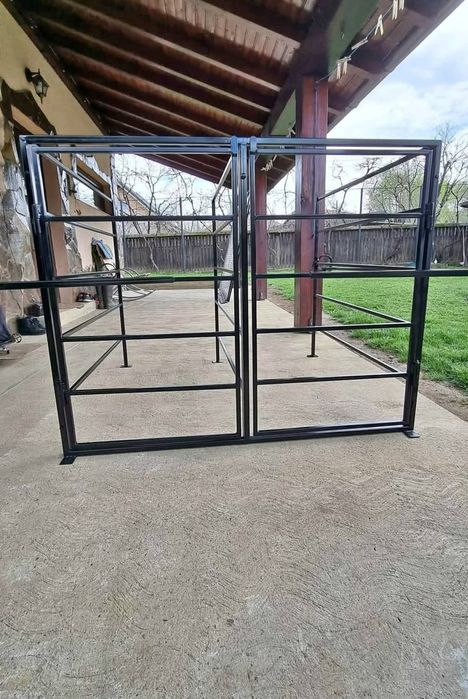 Boxe pentru muls oi 
Oferim calitate superioara,  cât și transport gra