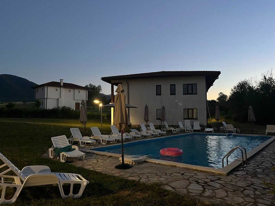 Апартамент в голф клуб "Ибър" с гледка към планина Рила