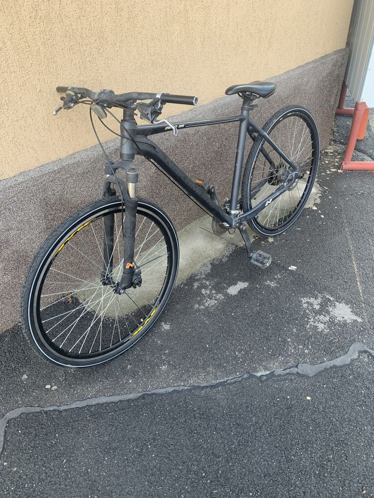 Vand bicicleta sau schimb