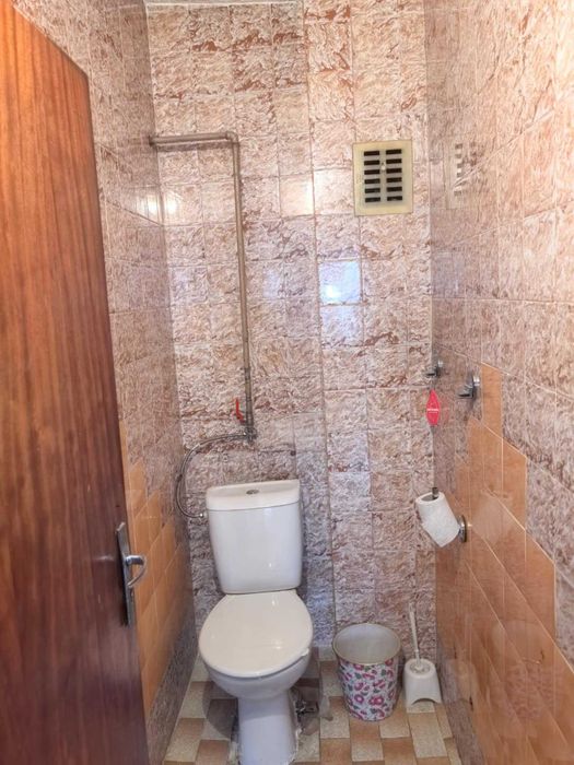 широк център -  тристаен