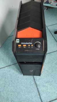 Кутия за настолен компютър AeroCool X Predator X1