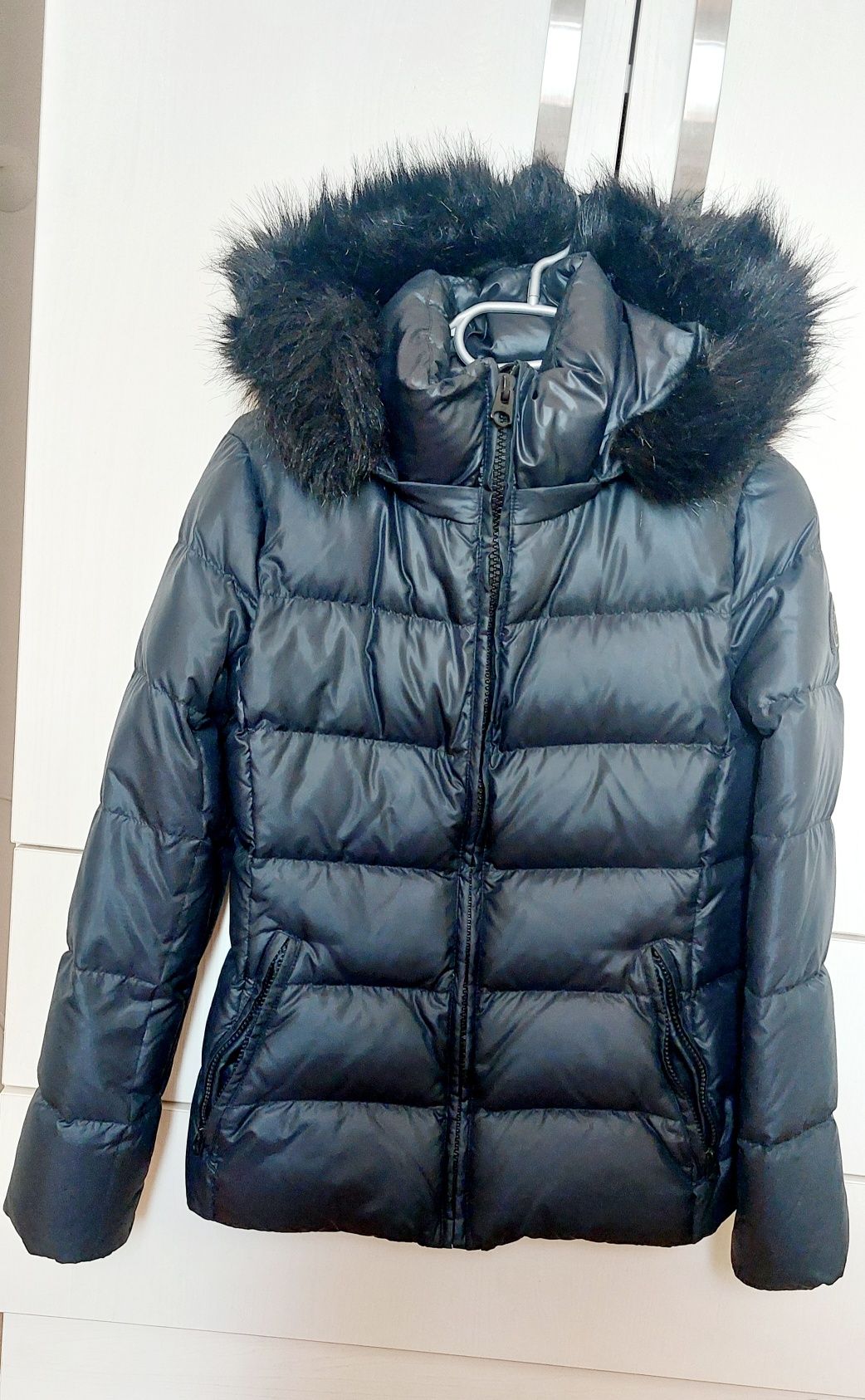 Черно яке Calvin Klein, xs