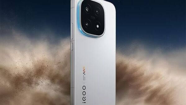 Unicat în RO! Vivo IQOO 15, Snapdragon Elite 8 Gen 5 , 144 Hz, 7000 mA