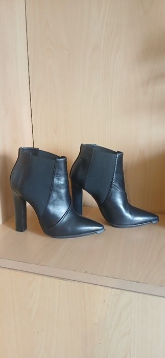 Боти и обувки естествена кожа