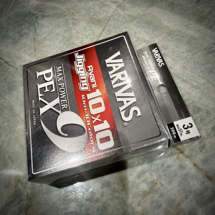 9-нишково плетено влакно VARIVAS Avani Jigging 10x10 PE 3 300 M