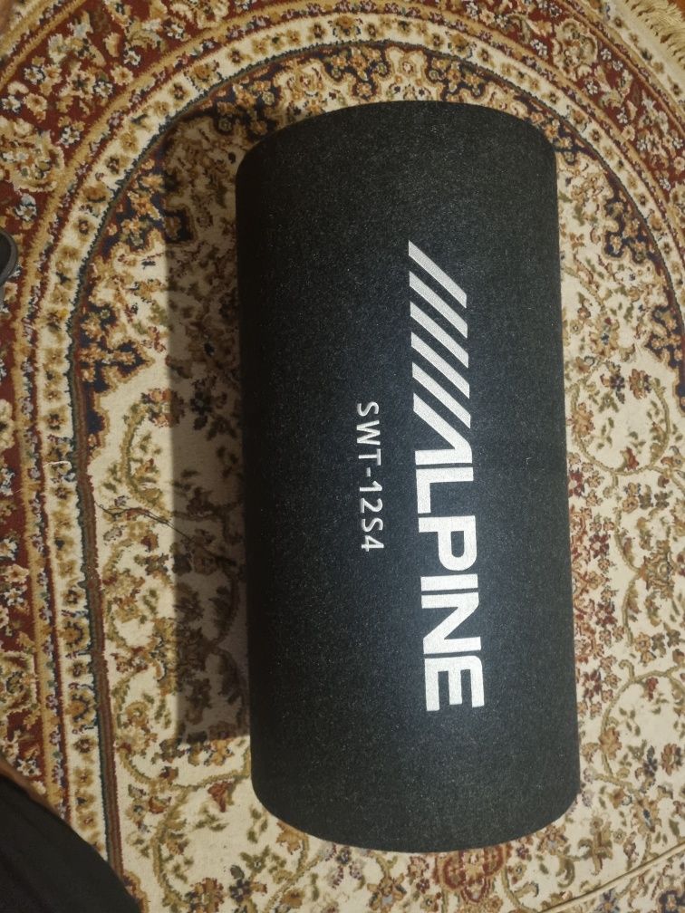 Pachet alpine stație + subwoofer