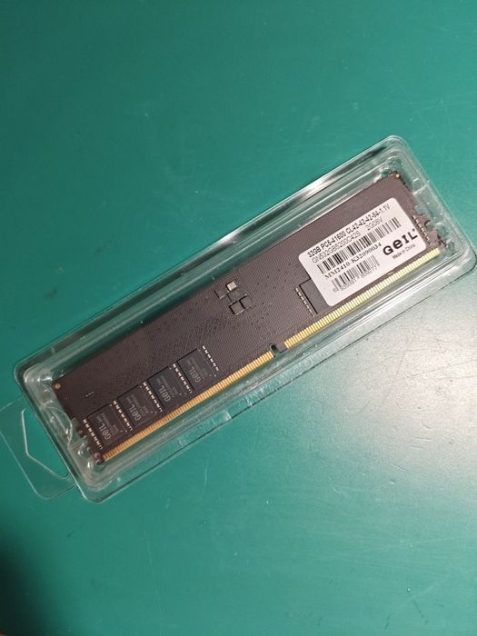 Оперативная память новая DDR4 DDR5
