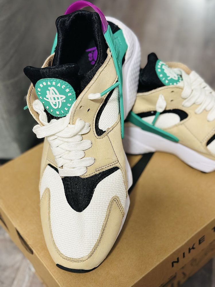 Маратонки Nike Air Huarache Premium, номер 42.5