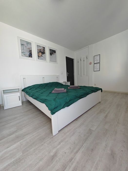 Închiriez camere in regim hotelier